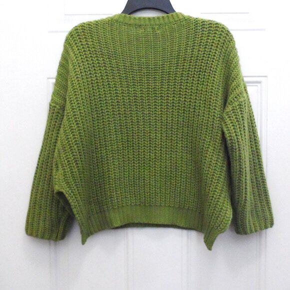 Oversized Chunky Knit  Cropped Green Sweater- size S/M - Picture 4 of 7